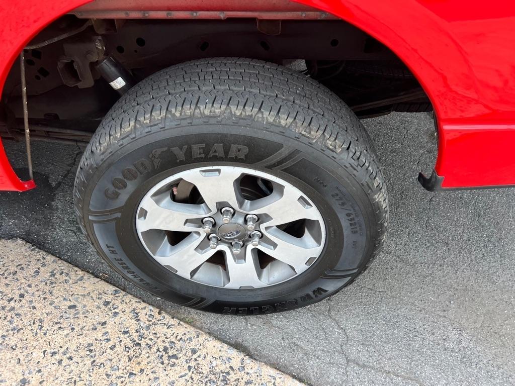 Ford F-150 XL SuperCab 8-ft. Bed 4WD 2013