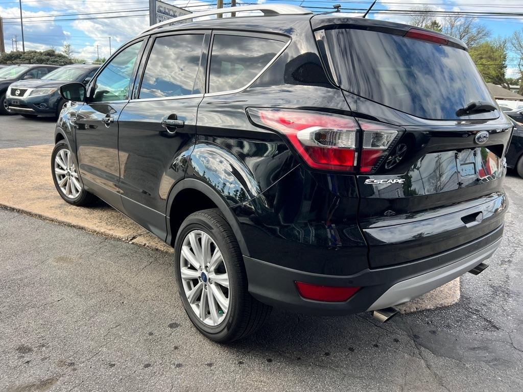 Ford Escape Titanium 4WD 2017