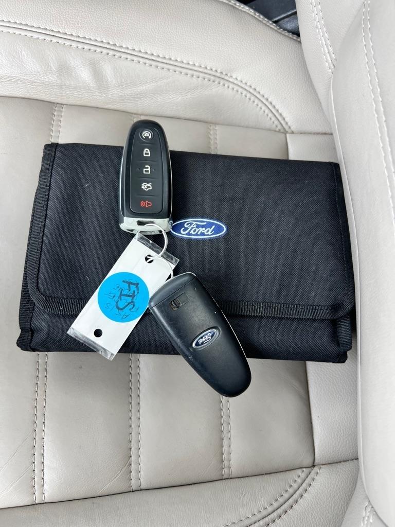 Ford Escape Titanium 4WD 2017