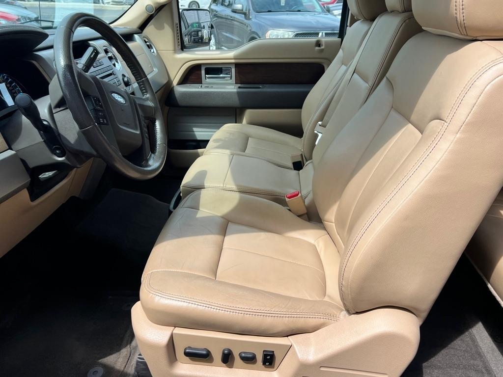 Ford F-150 XL SuperCab 8-ft. Bed 4WD 2012