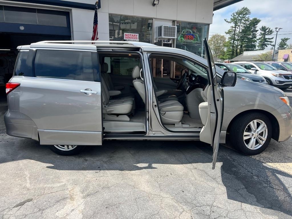 Nissan Quest 3.5 S 2011