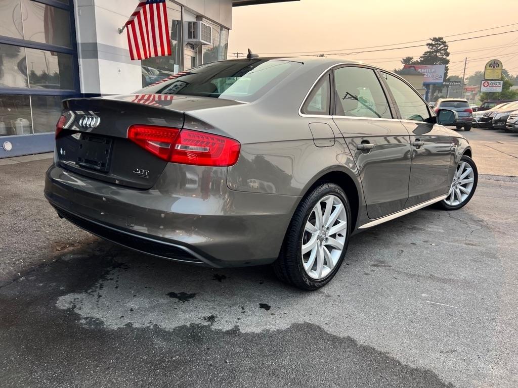 Audi A4 2.0T Sedan quattro Tiptronic 2014