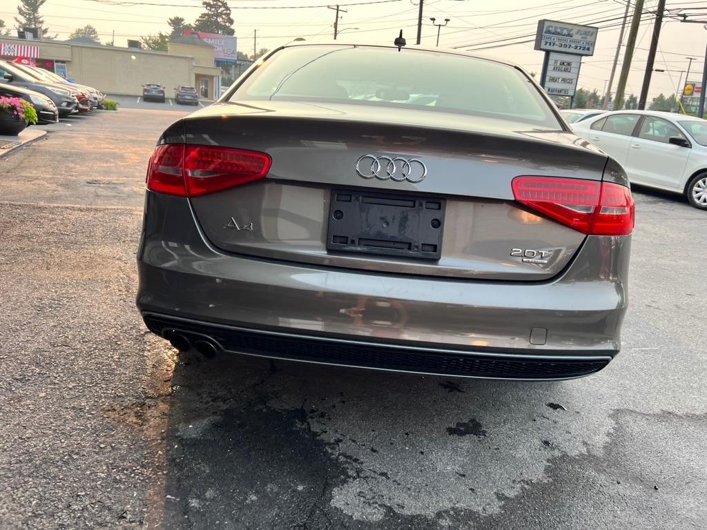 Audi A4 2.0T Sedan quattro Tiptronic 2014