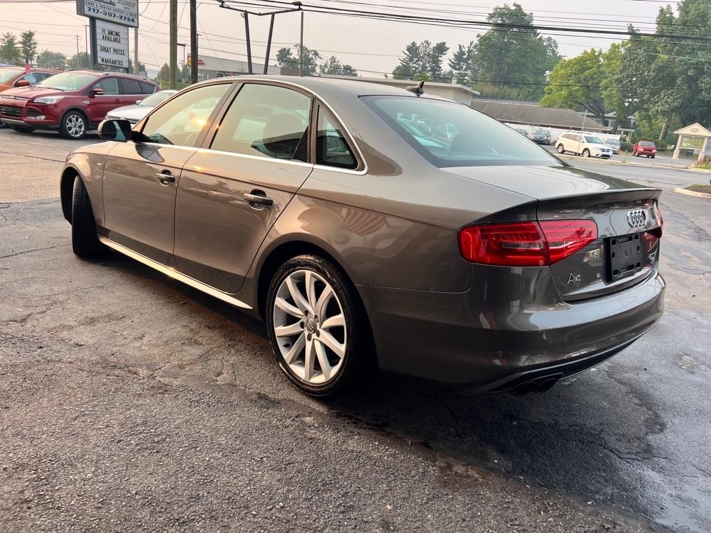 Audi A4 2.0T Sedan quattro Tiptronic 2014