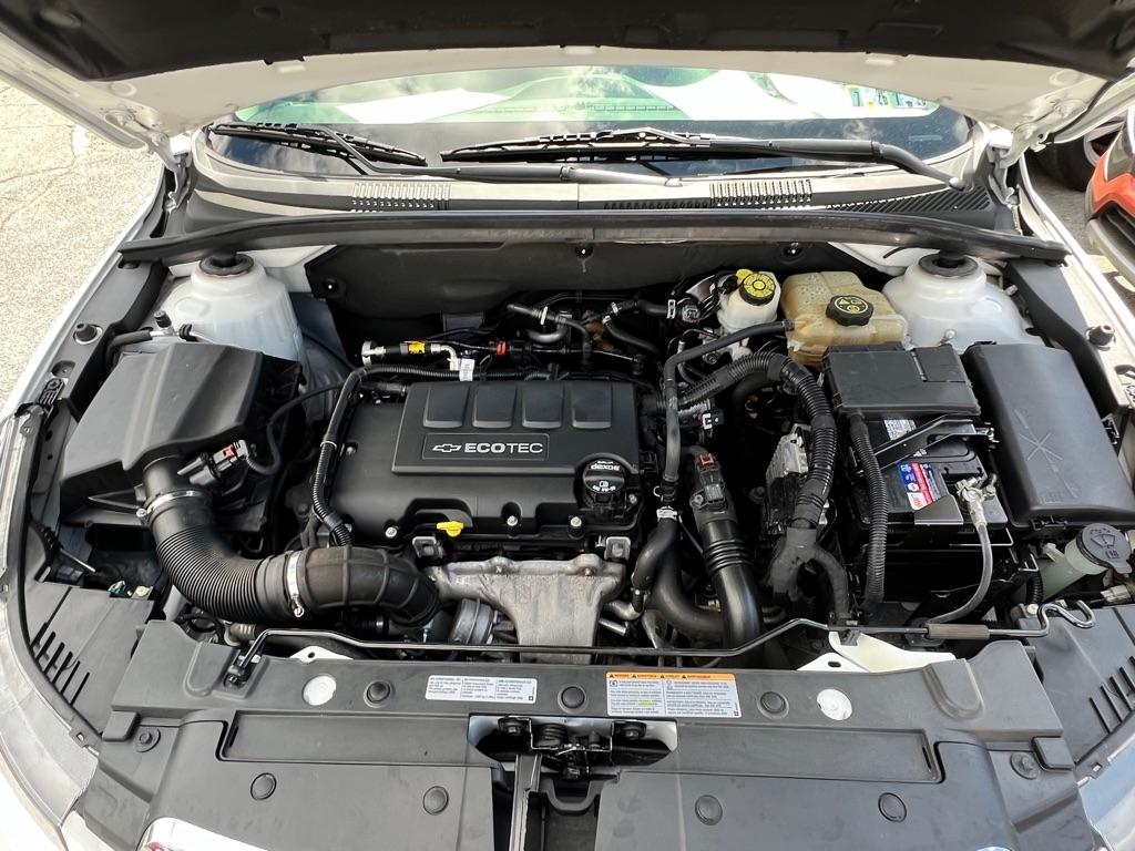 Chevrolet Cruze 2LT Auto 2015