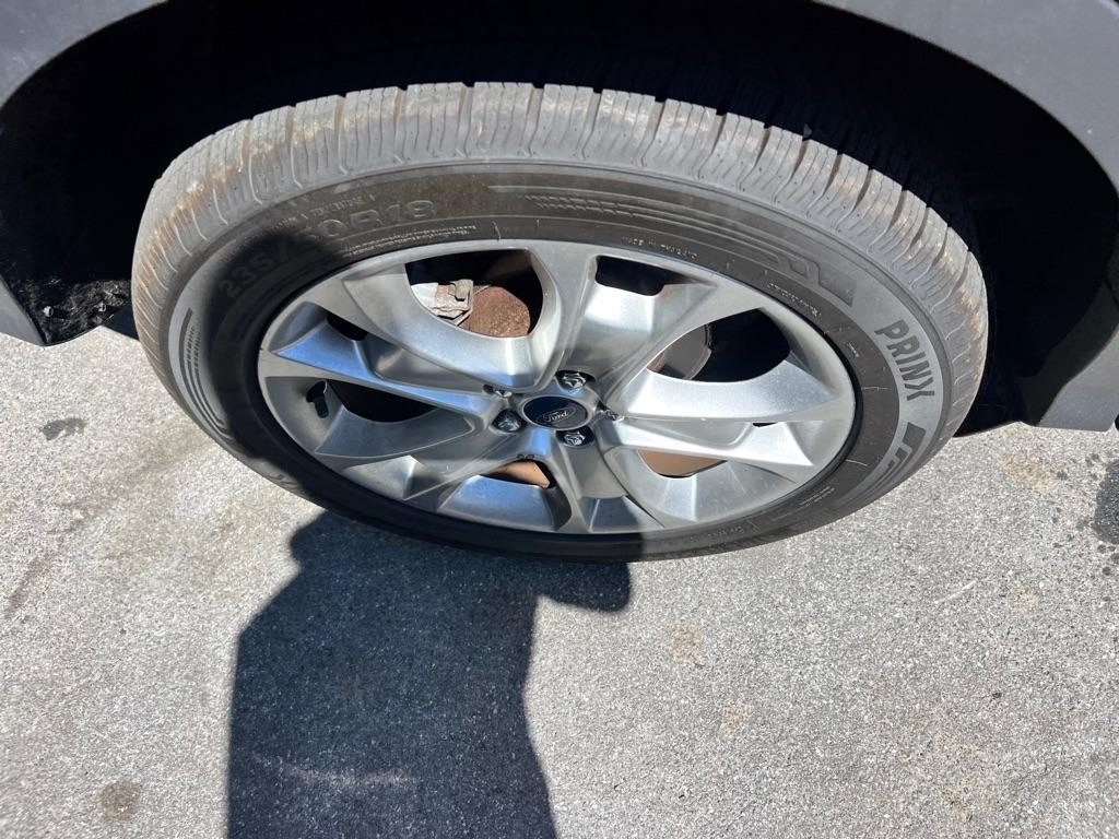 Ford Escape Titanium 4WD 2016