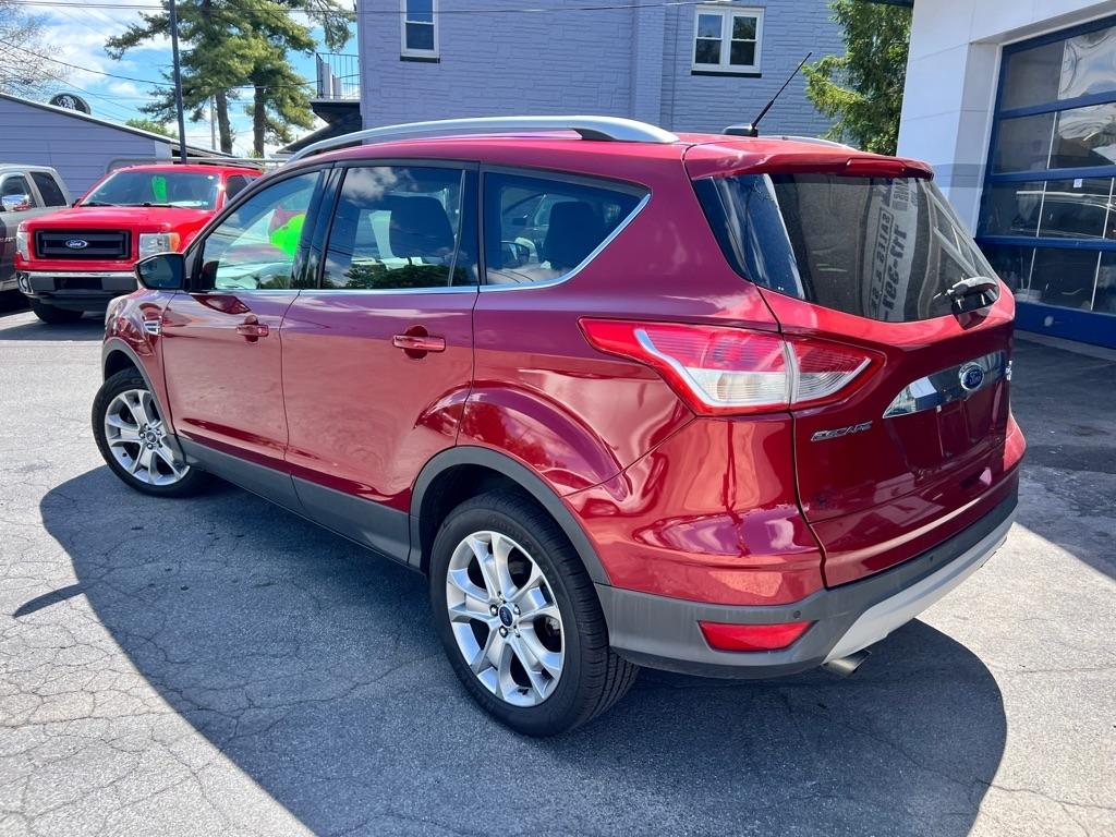 Ford Escape Titanium 4WD 2016