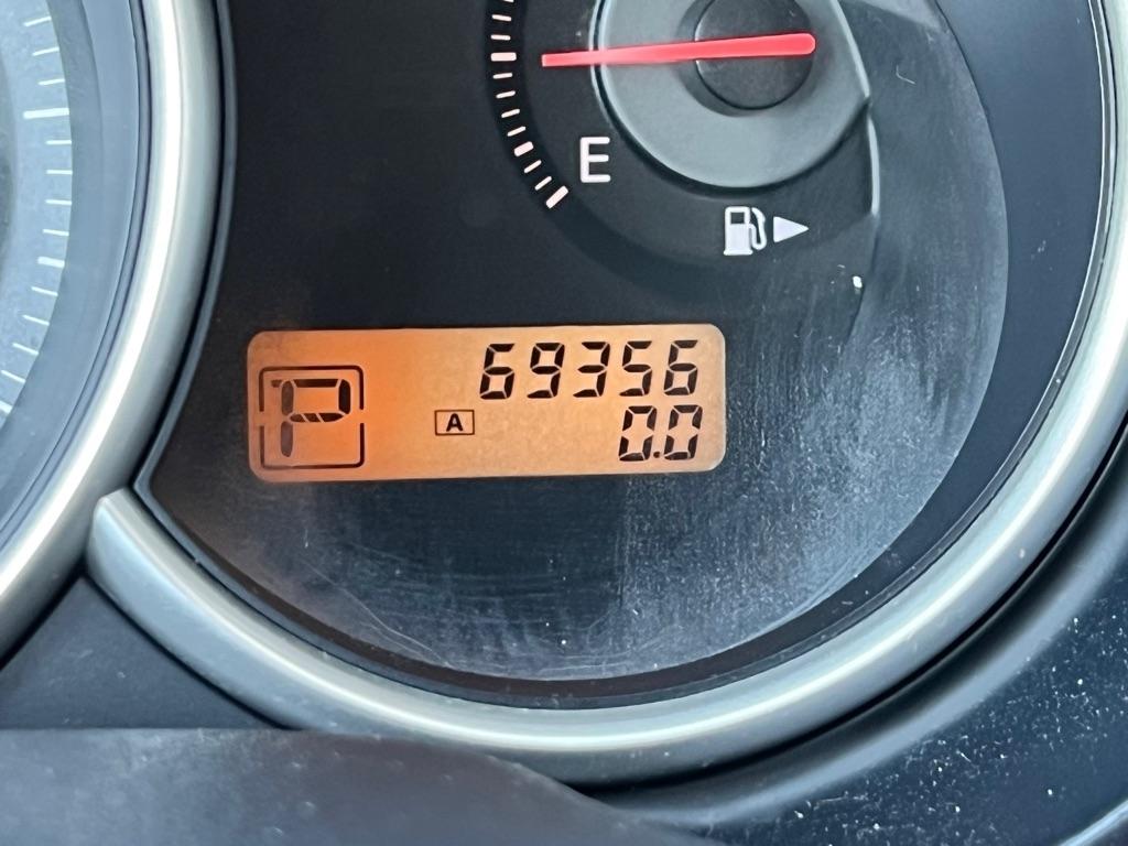Nissan Versa 1.8 S Hatchback 2009