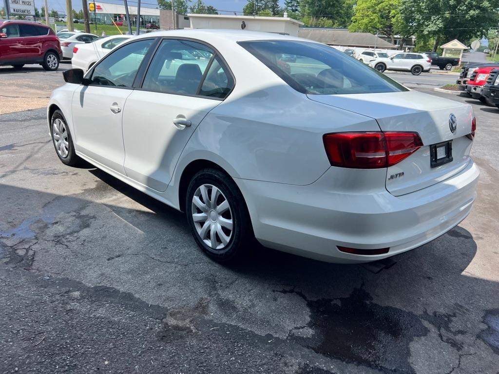 Volkswagen Jetta S 6A 2015