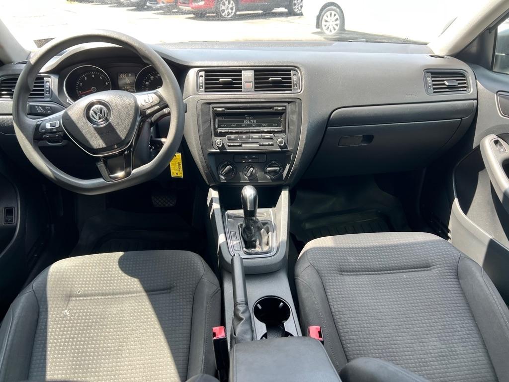 Volkswagen Jetta S 6A 2015