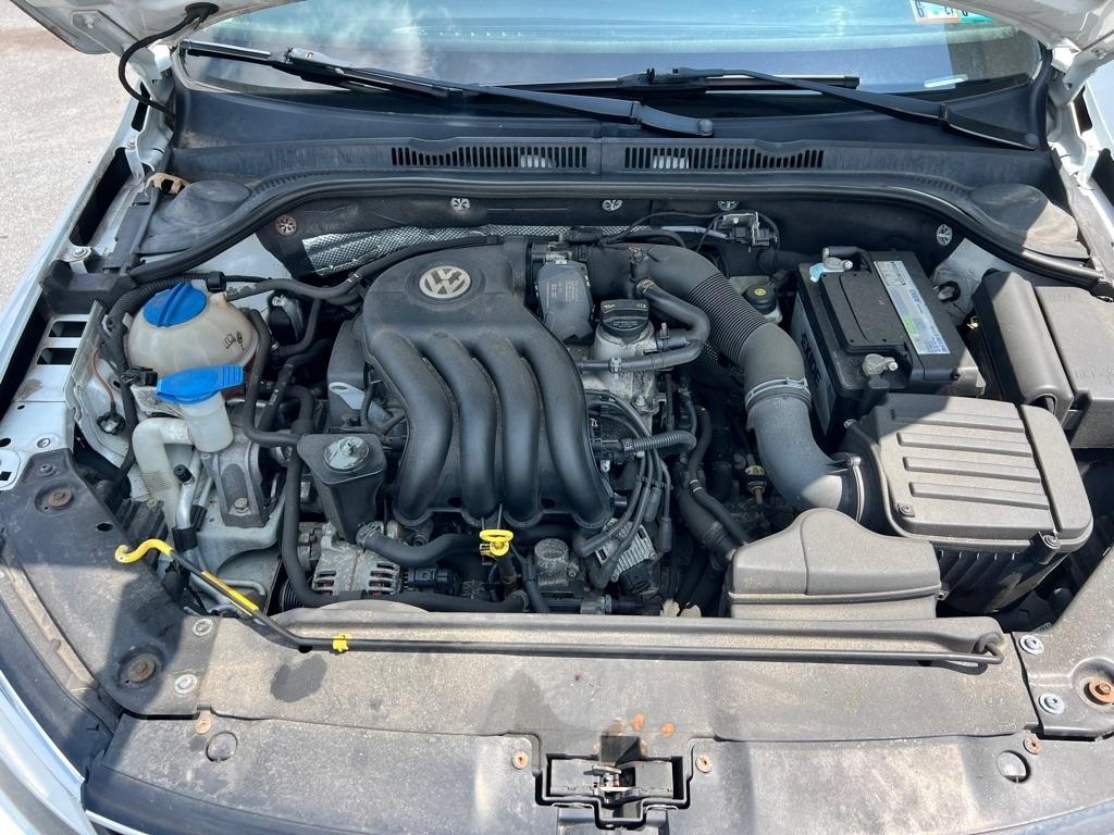 Volkswagen Jetta S 6A 2015