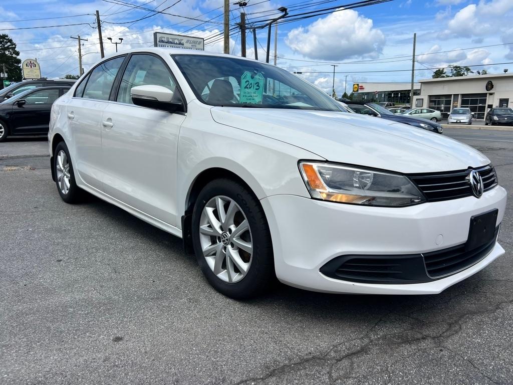 Volkswagen Jetta SE 2013