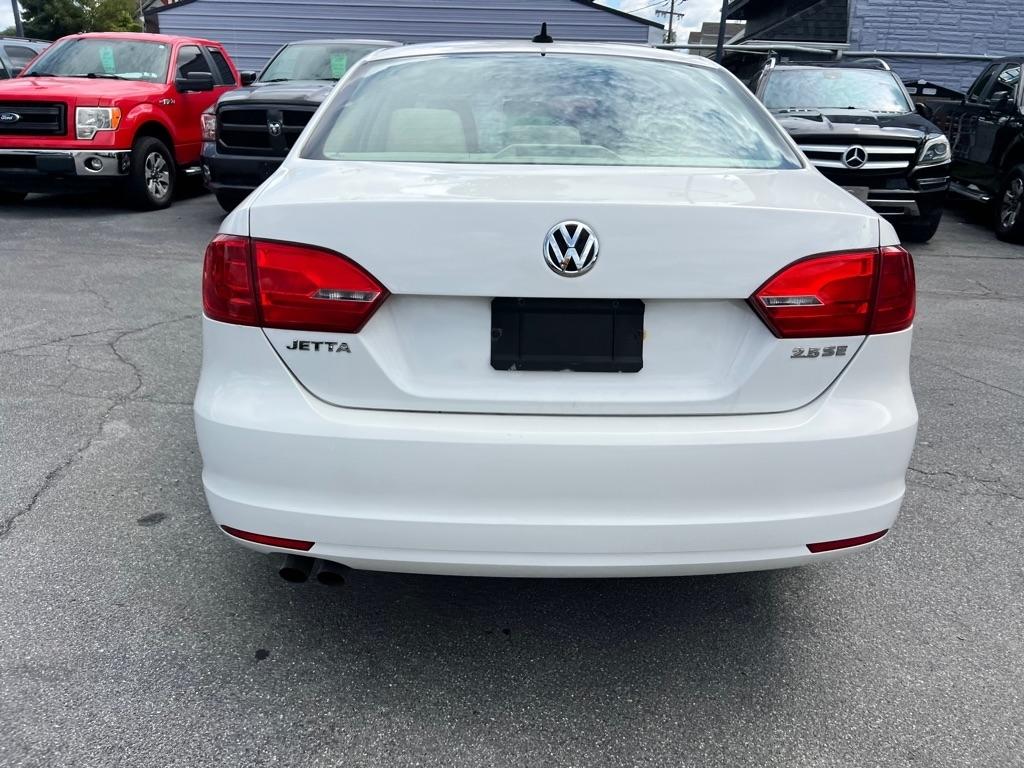 Volkswagen Jetta SE 2013