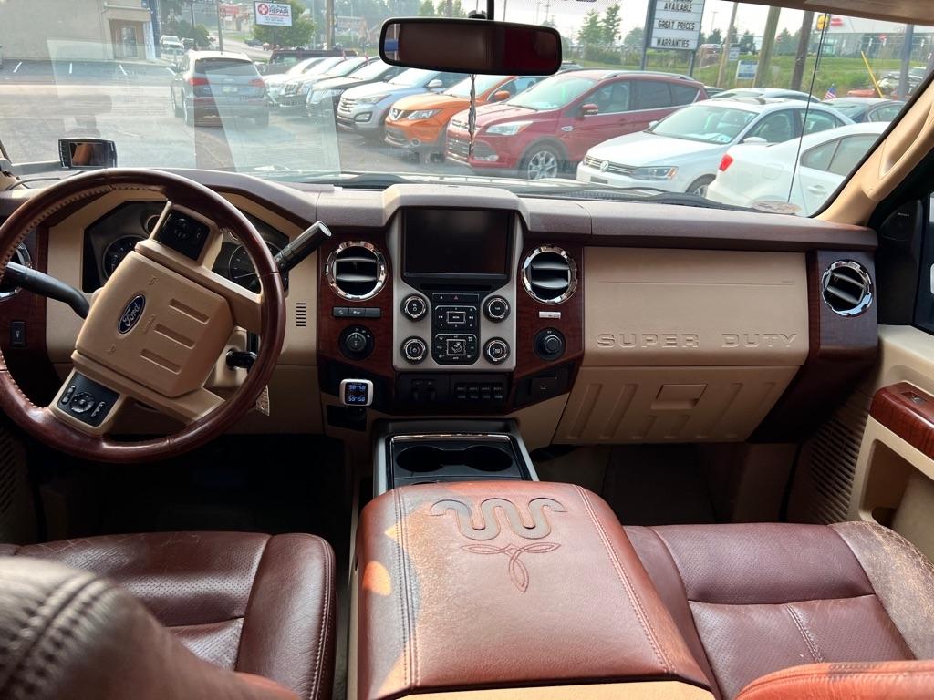 Ford F-250 SD King Ranch Crew Cab 4WD 2013
