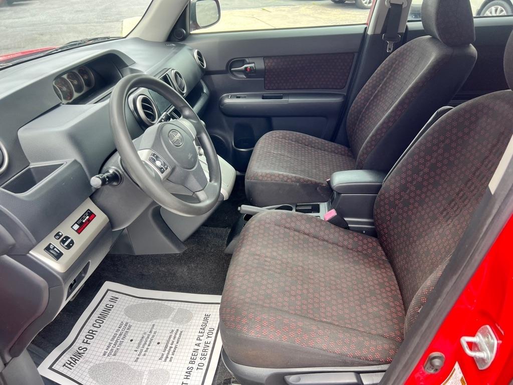 Scion xB Wagon 2009