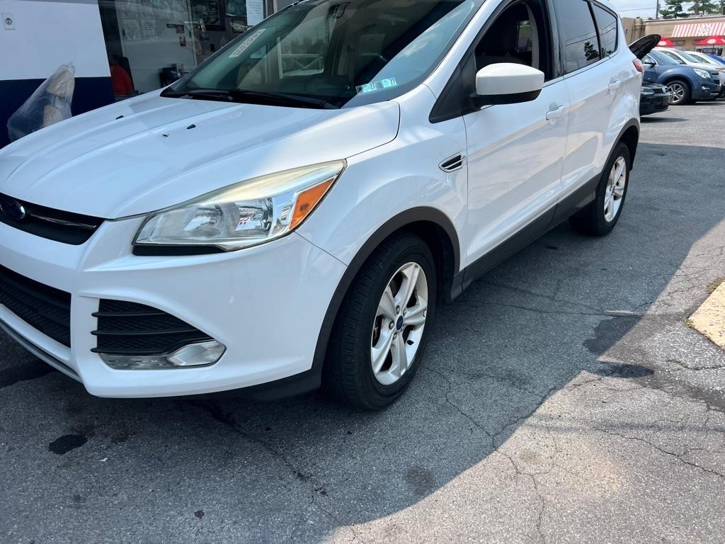 Ford Escape SE FWD 2015