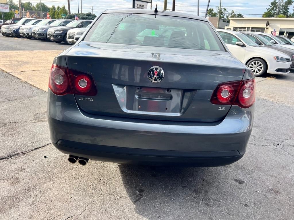 Volkswagen Jetta S PZEV 2010