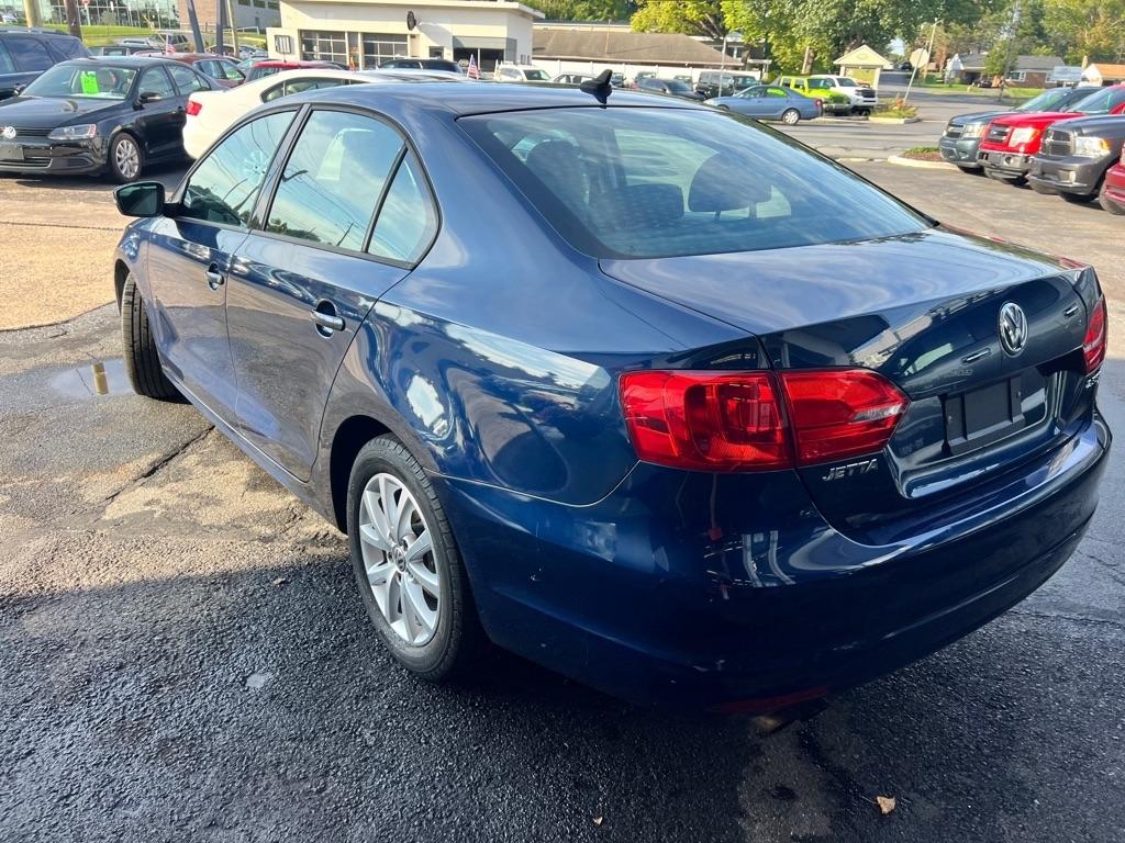 Volkswagen Jetta SE 2012