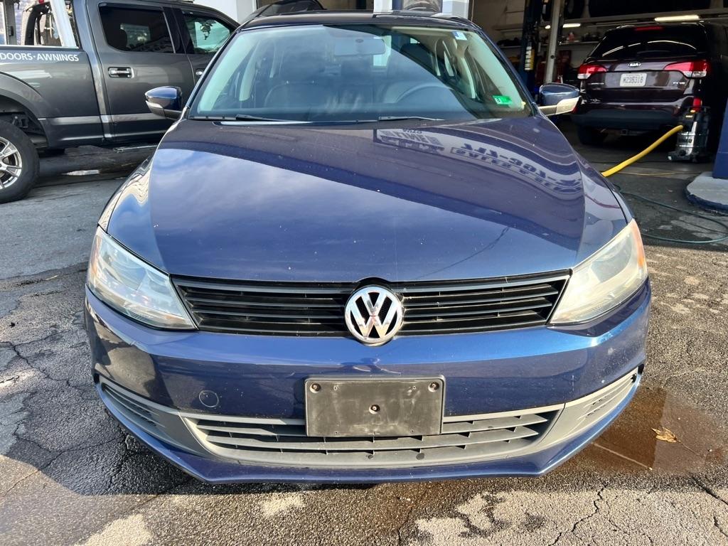 Volkswagen Jetta SE 2012