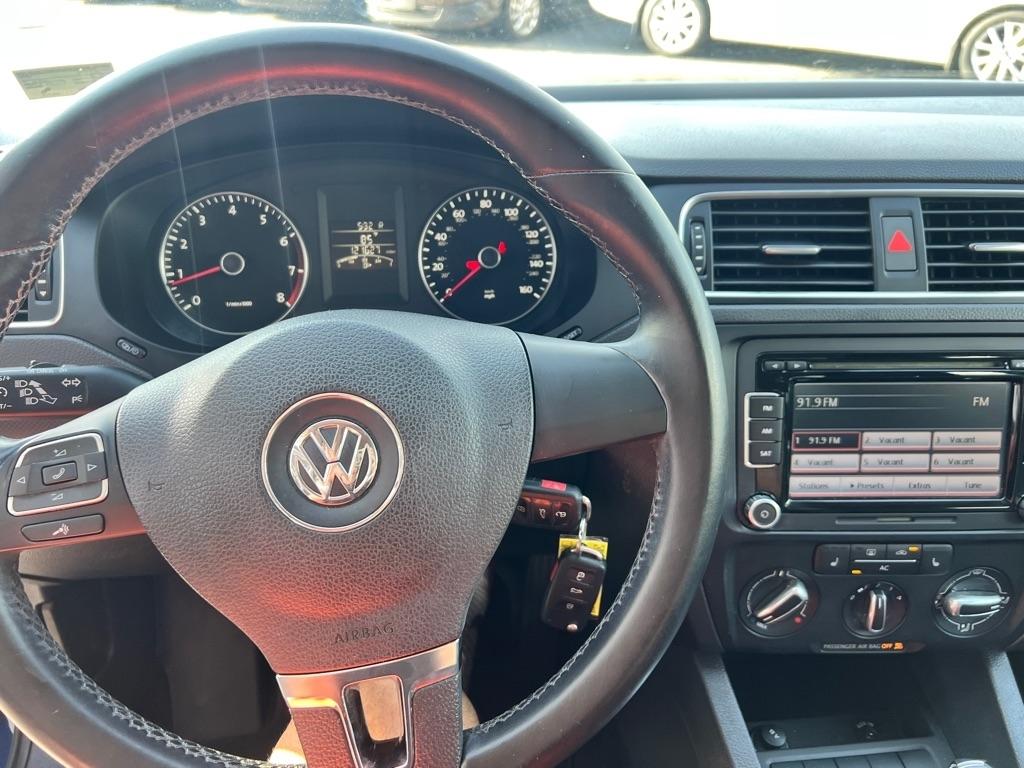 Volkswagen Jetta SE 2012
