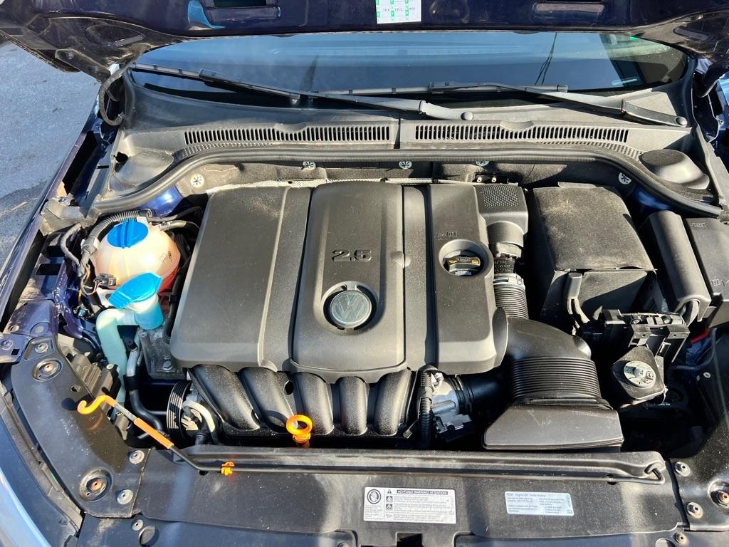 Volkswagen Jetta SE 2012