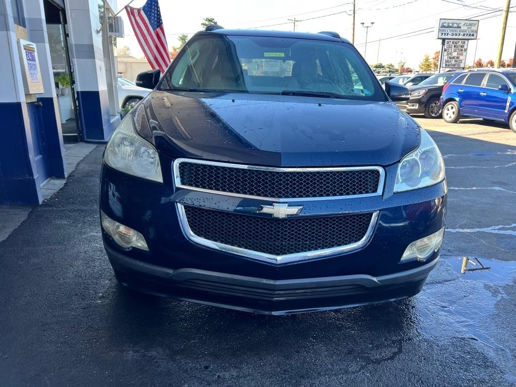 Chevrolet Traverse 2LT AWD 2011