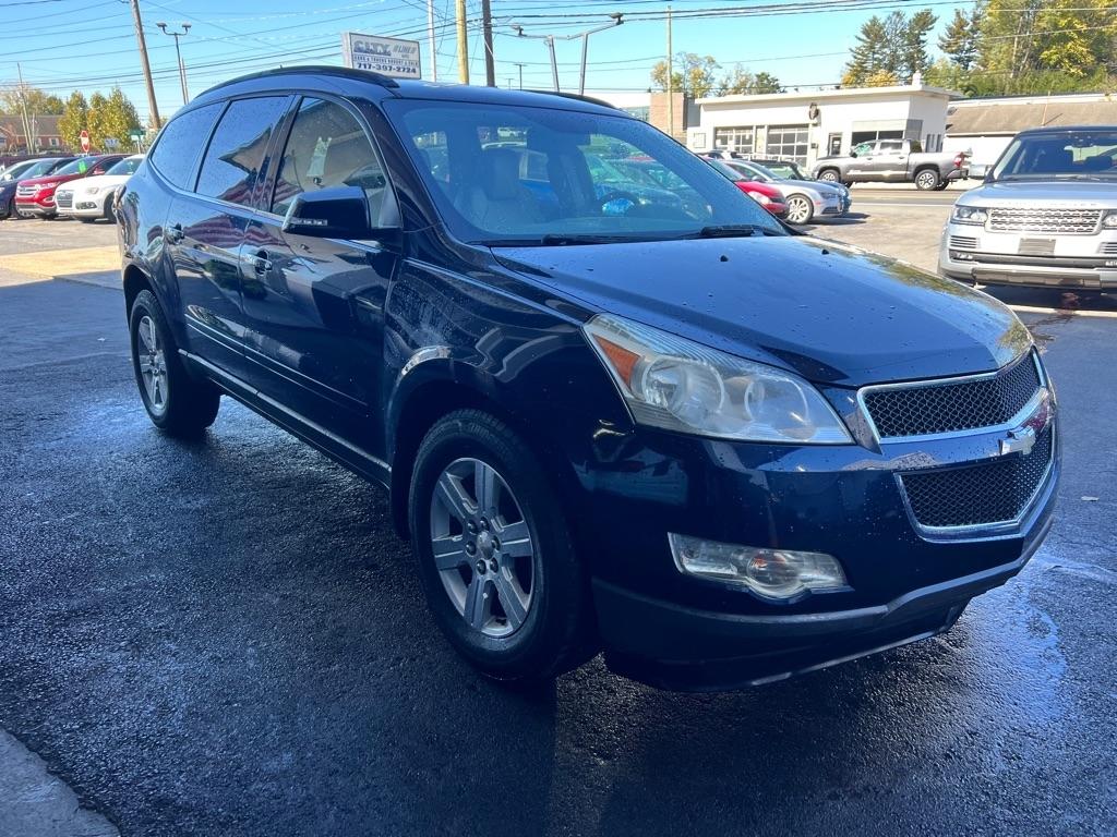 Chevrolet Traverse 2LT AWD 2011