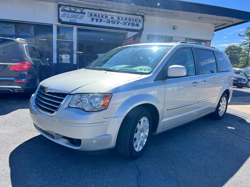 Chrysler Town and Country