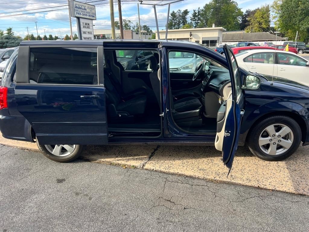 Dodge Grand Caravan SE 2013