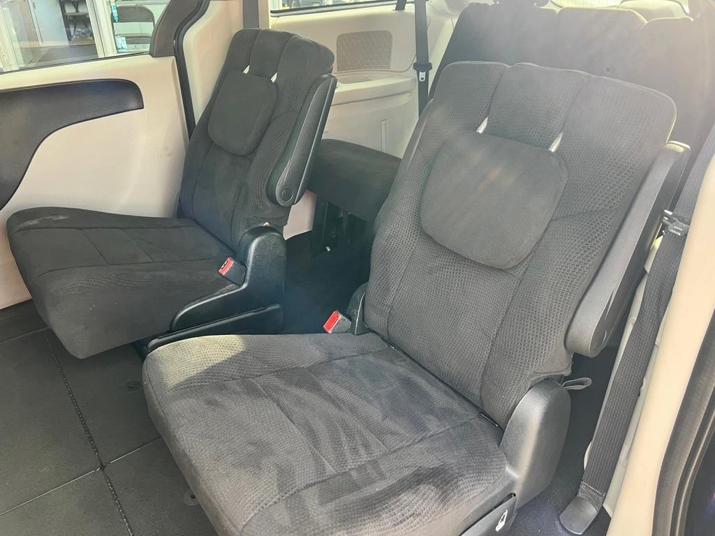 Dodge Grand Caravan SE 2013