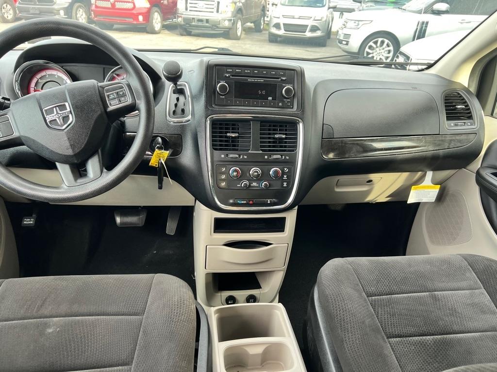 Dodge Grand Caravan SE 2013