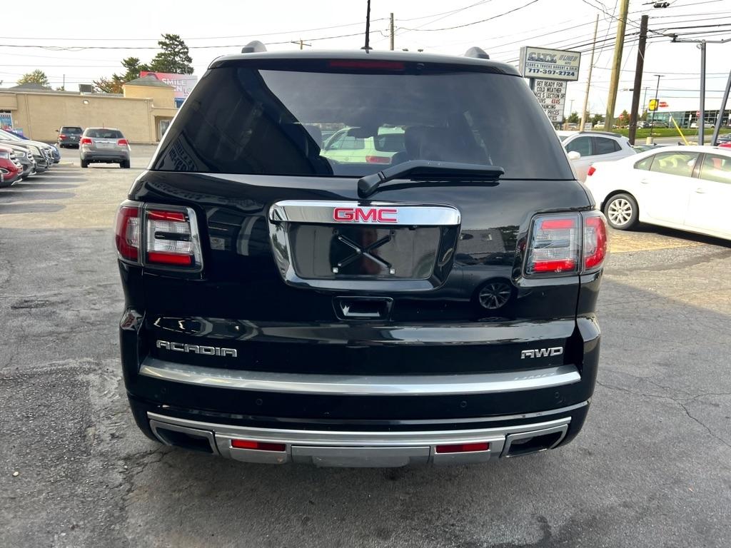 GMC Acadia Denali AWD 2016