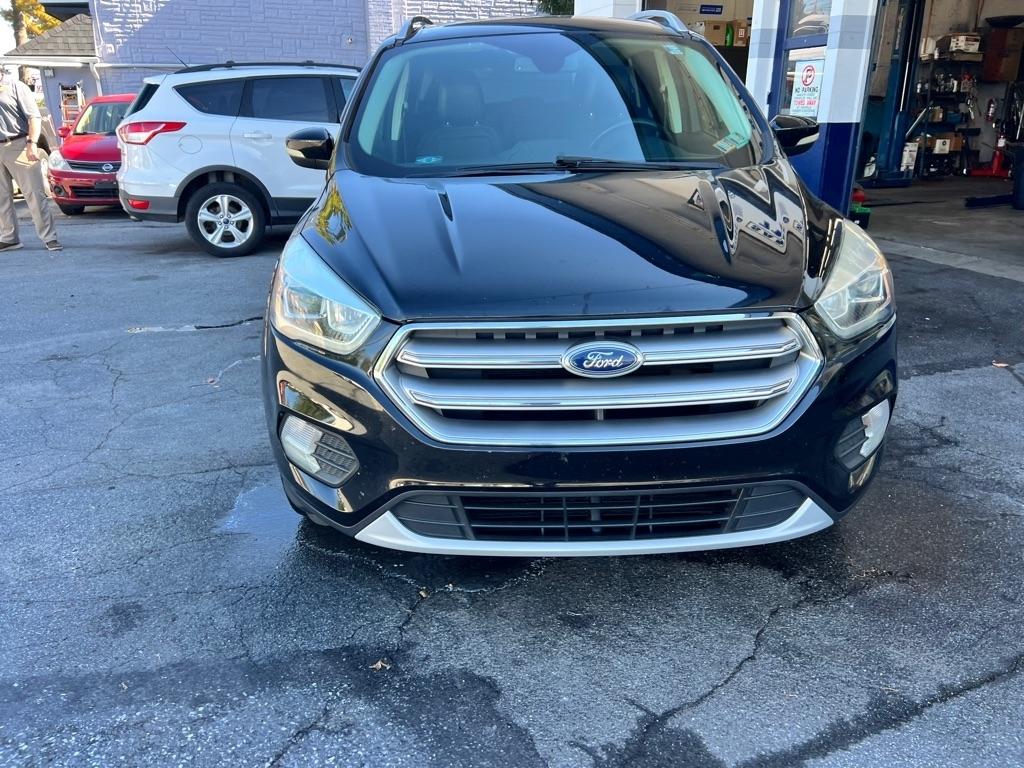 Ford Escape Titanium 4WD 2017
