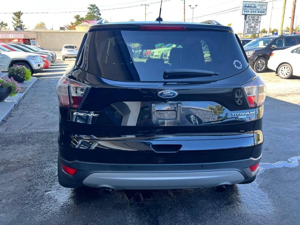 Ford Escape Titanium 4WD 2017