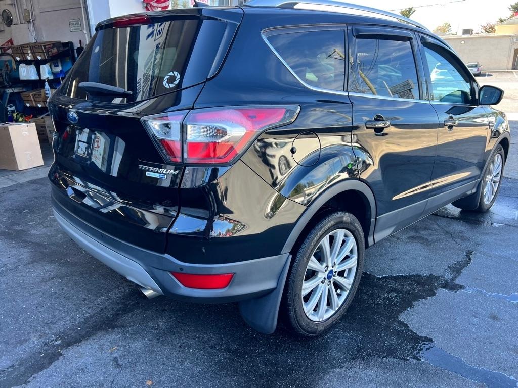 Ford Escape Titanium 4WD 2017