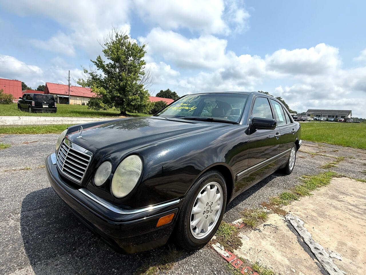 Mercedes-Benz E Class 4dr Sdn 3.2L 1997 Mercedes-Benz E Class 4dr Sdn 3.2L 1997