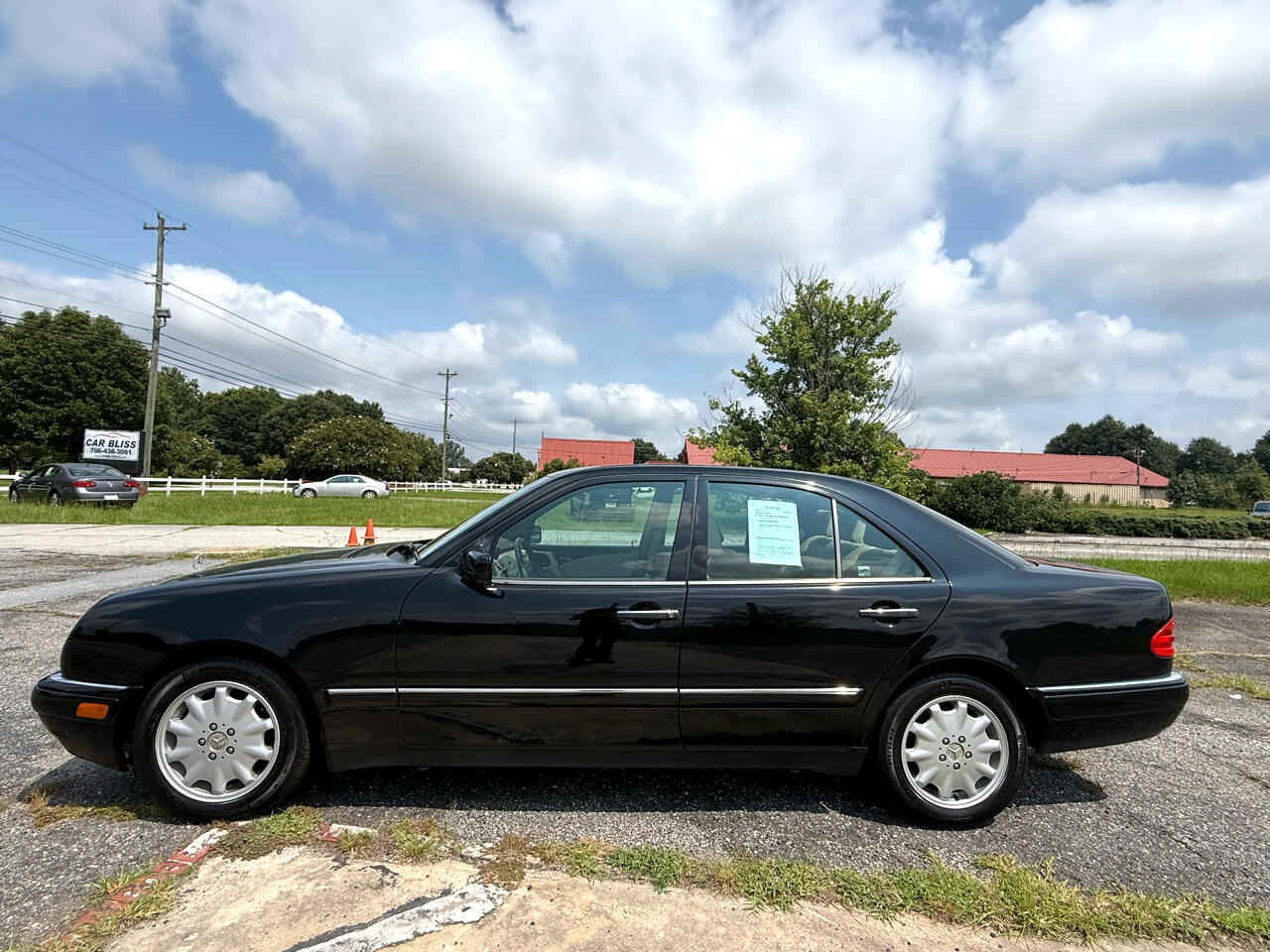 Mercedes-Benz E Class 4dr Sdn 3.2L 1997 Mercedes-Benz E Class 4dr Sdn 3.2L 1997