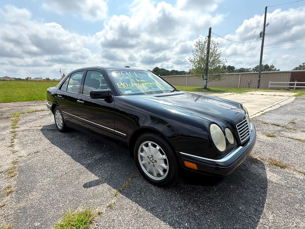 Mercedes-Benz E Class 4dr Sdn 3.2L 1997 Mercedes-Benz E Class 4dr Sdn 3.2L 1997