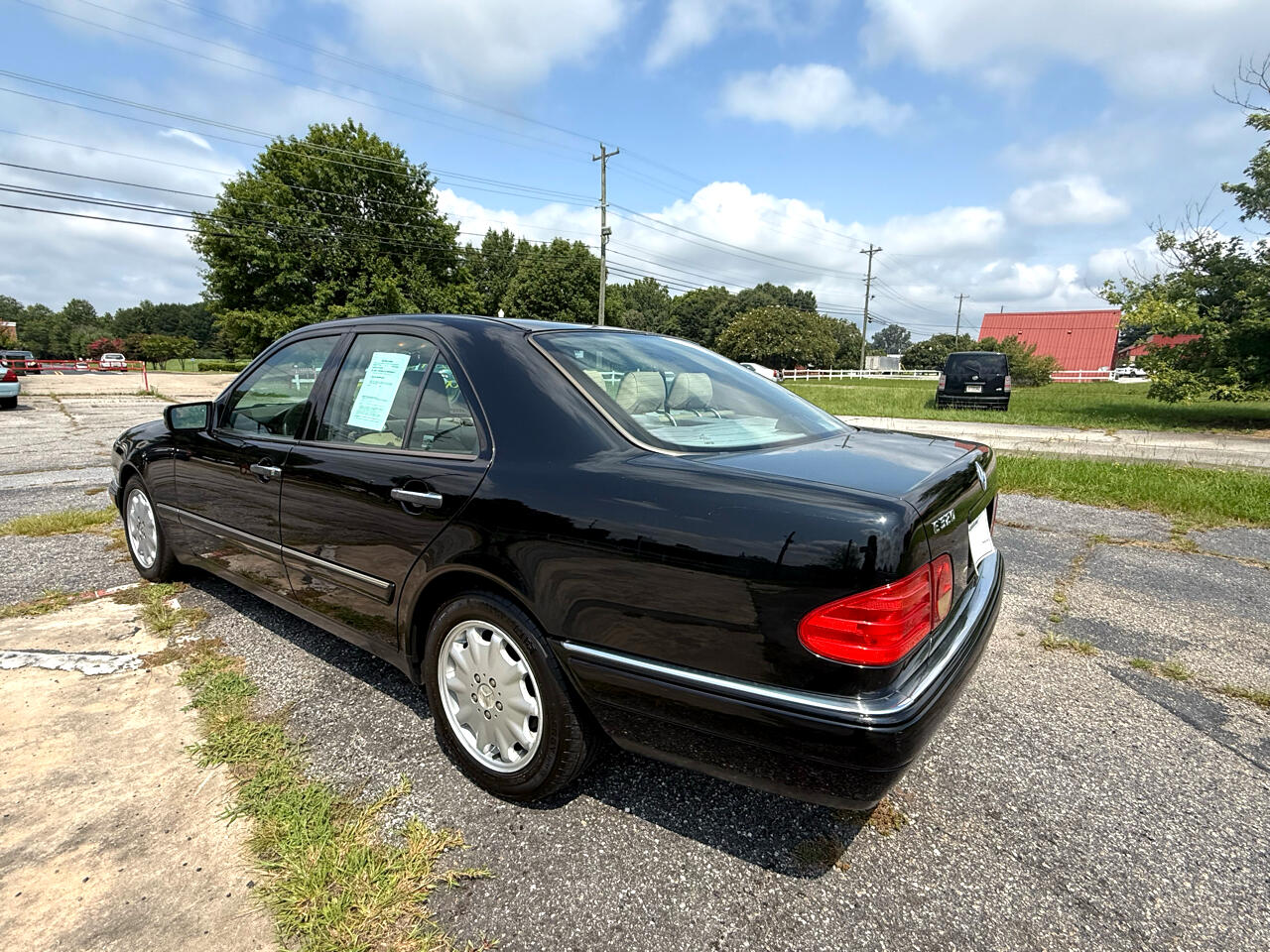 Mercedes-Benz E Class 4dr Sdn 3.2L 1997 Mercedes-Benz E Class 4dr Sdn 3.2L 1997