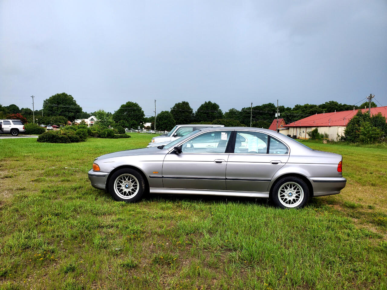 BMW 528i Base 2000 BMW 528i Base 2000