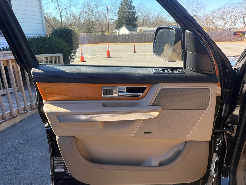 Land Rover Range Rover Sport HSE 2011