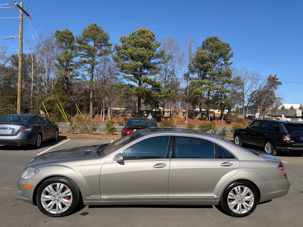 Mercedes-Benz S-Class S550 4MATIC 2009