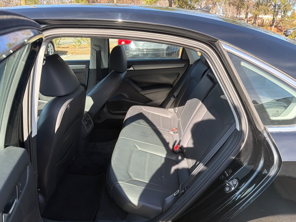 Volkswagen Passat 1.8T SE AT PZEV 2014