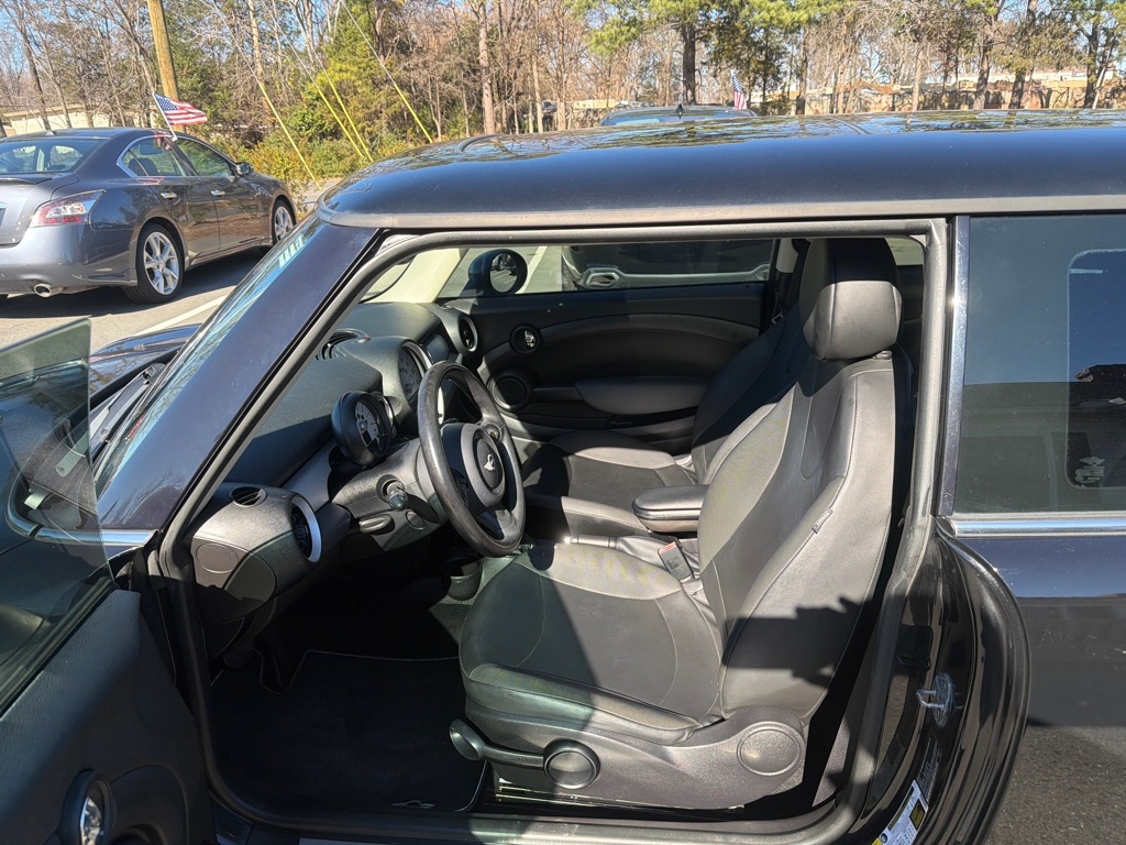 MINI Cooper Base 2012