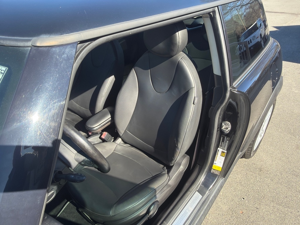 MINI Cooper Base 2012