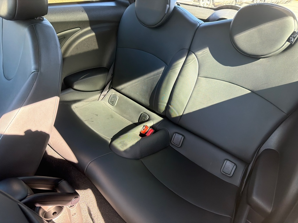 MINI Cooper Base 2012