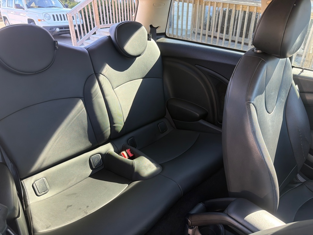 MINI Cooper Base 2012