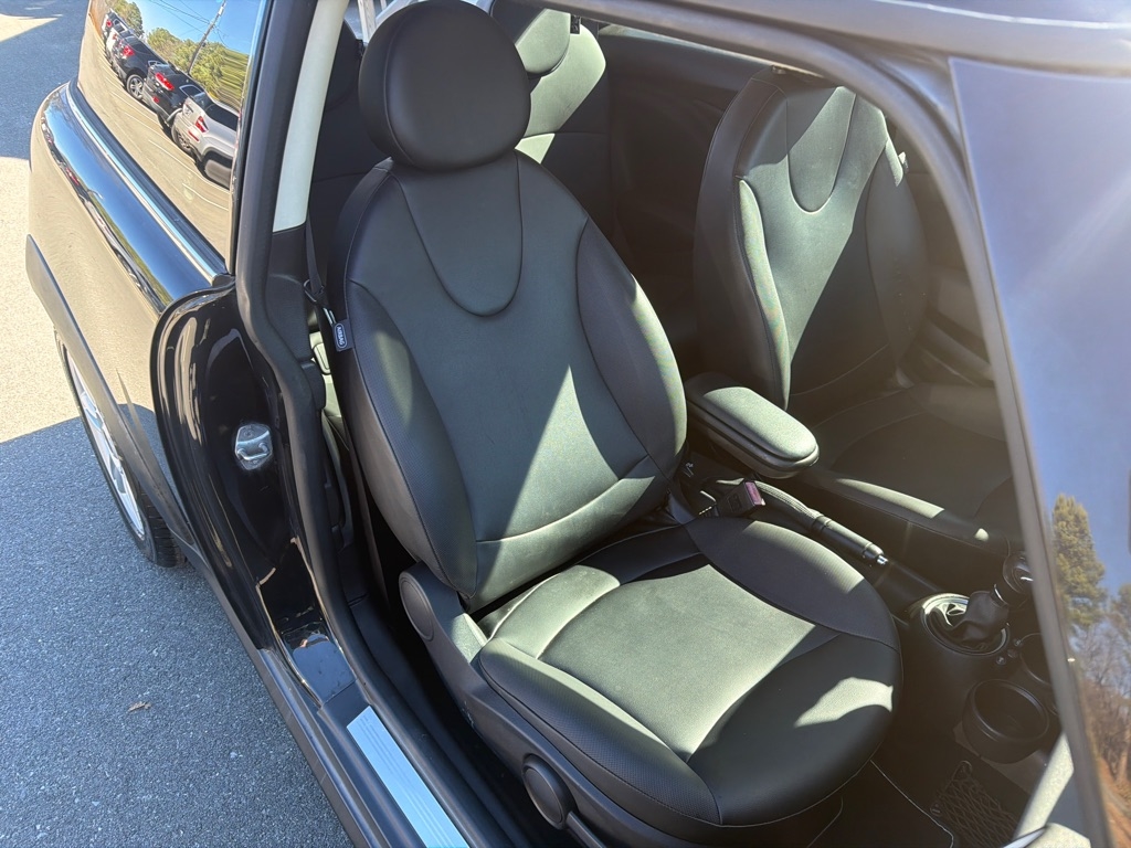 MINI Cooper Base 2012