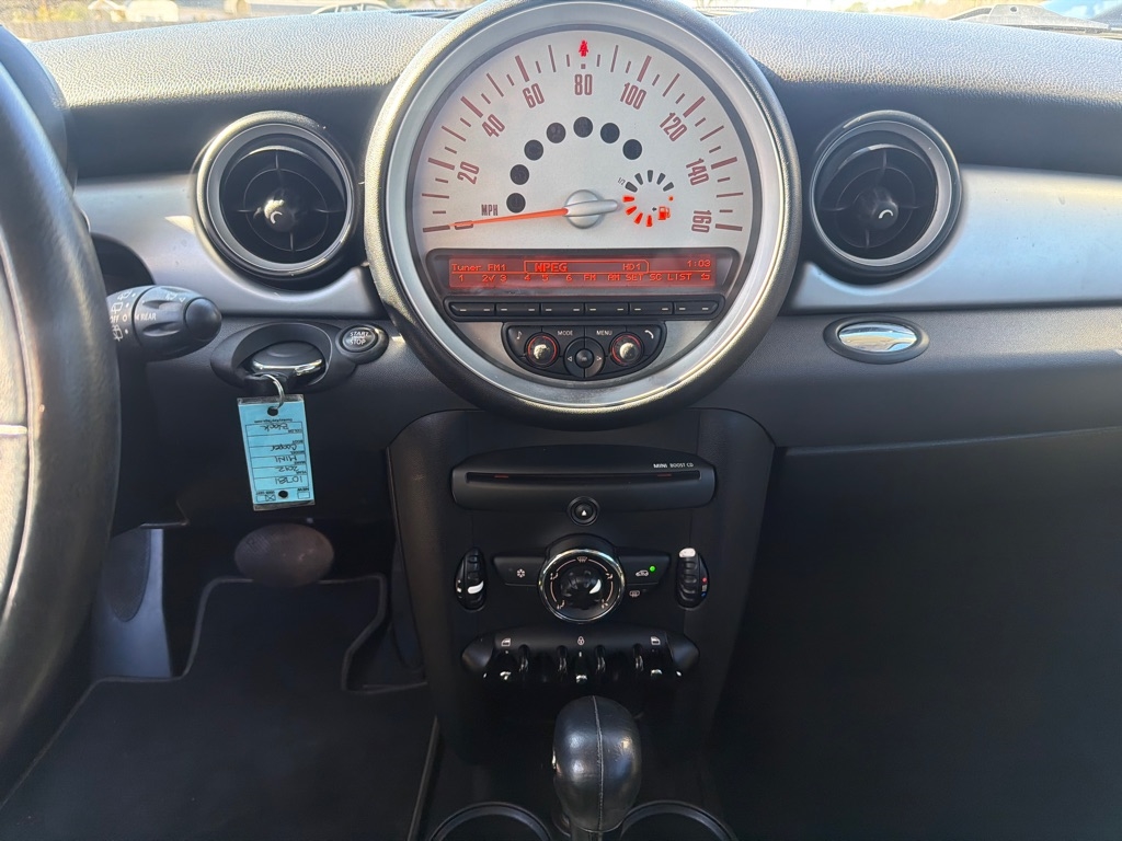 MINI Cooper Base 2012