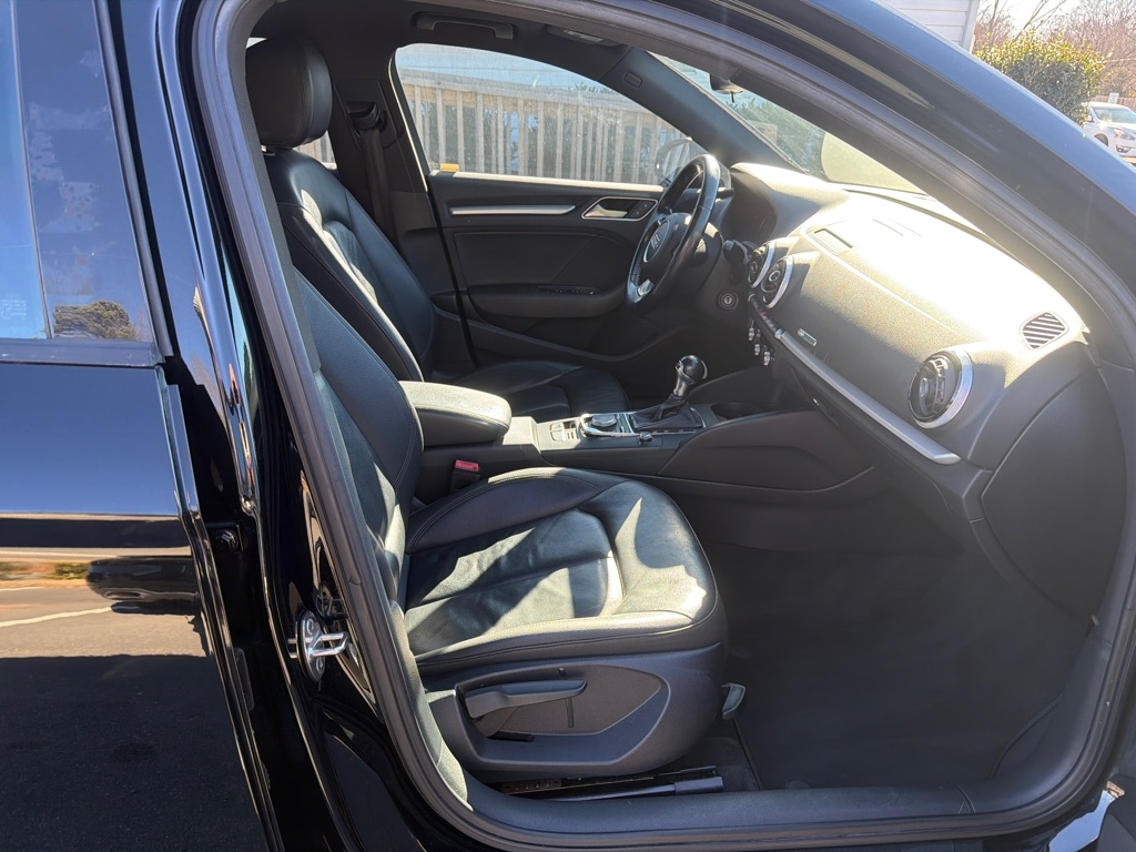 Audi A3 1.8T Premium FWD S tronic 2016